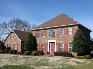 1107 Ithaca St, Murfreesboro, TN 37130