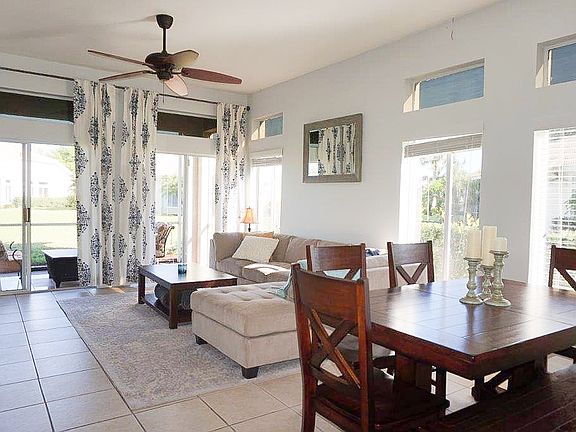 2nd image of 12779 Devonshire Lakes Cir