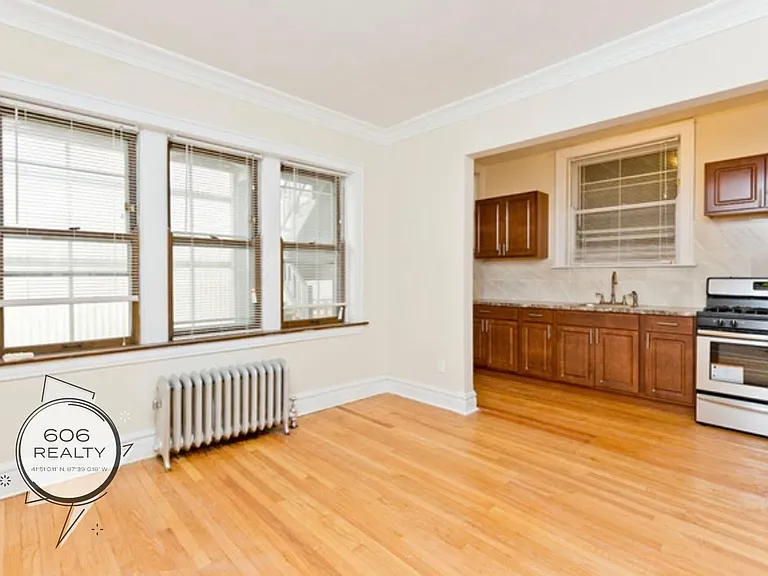 6833 W 21st St #1E — Photo 3