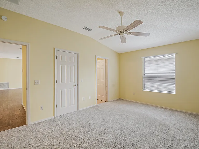 2454 Southern Oak St — Photo 18