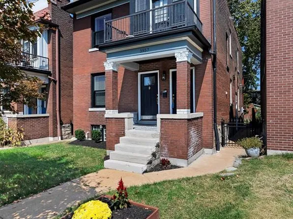 3957 Shaw Blvd, Saint Louis, MO 63110