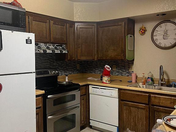 3rd image of 4215 Furgerson Ranch Rd