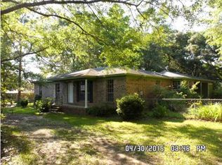 8068 Hooper St, Mobile, AL 36619