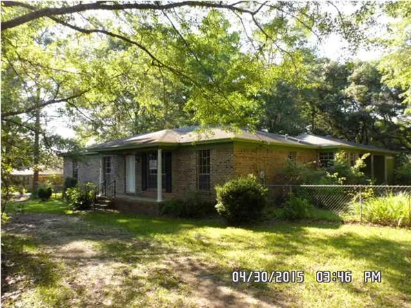 8068 Hooper St, Mobile, AL 36619