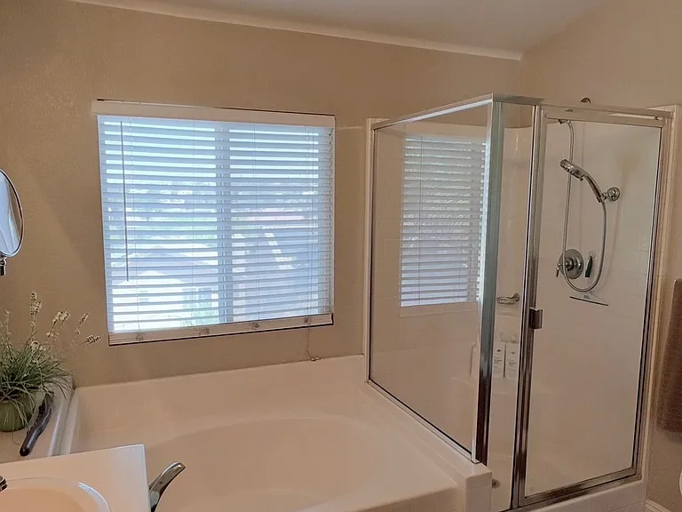 1915 Meeks Bay Dr — Photo 11