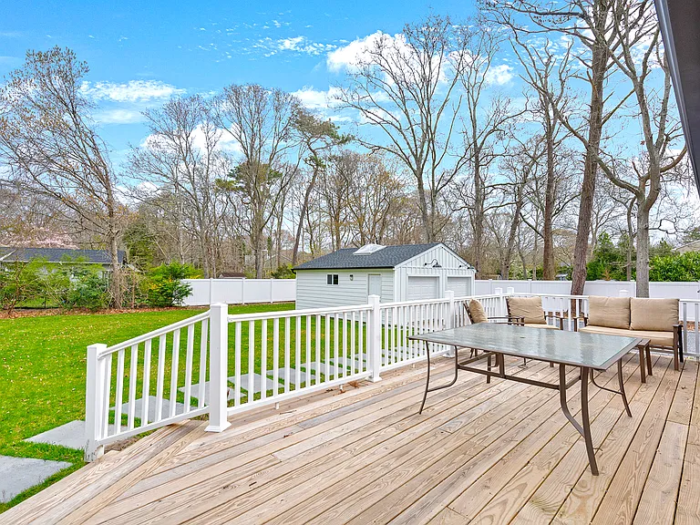 104 W Tiana Rd — Photo 11