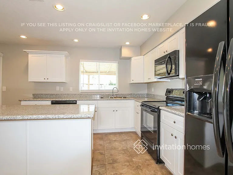 3419 E Angela Dr — Photo 8