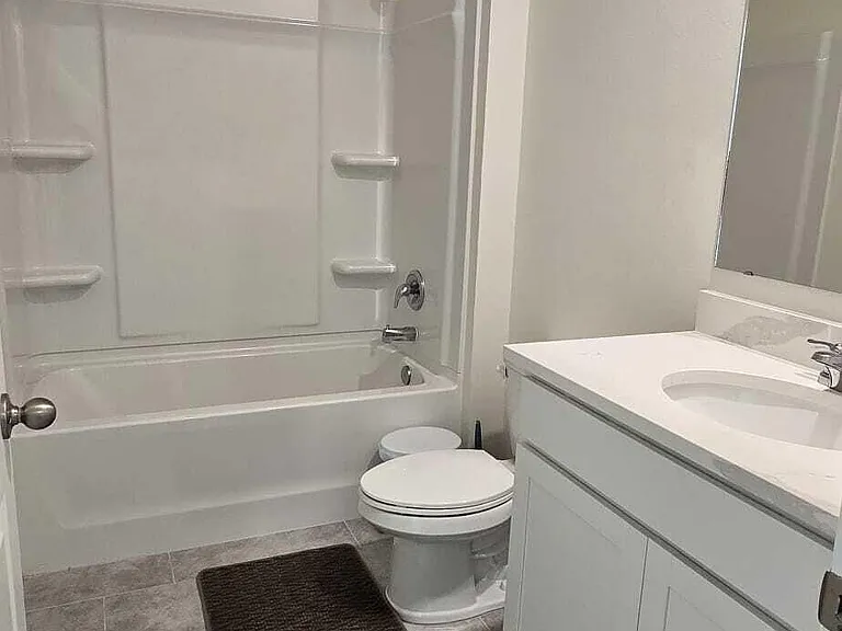 528 Seafoam Cir — Photo 15
