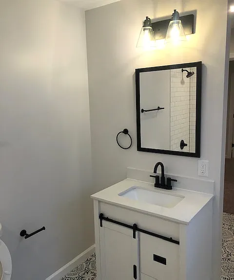 1745 Maple Ave — Photo 2