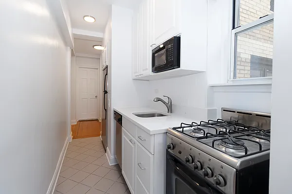 Rented by Oxford Property Group | media 15