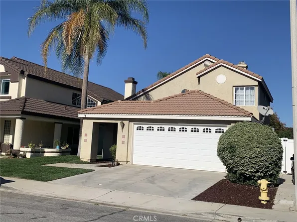 15600 Willow Dr, Fontana, CA 92337