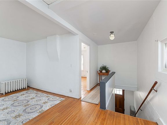 2nd image of 54 Sanford St #B