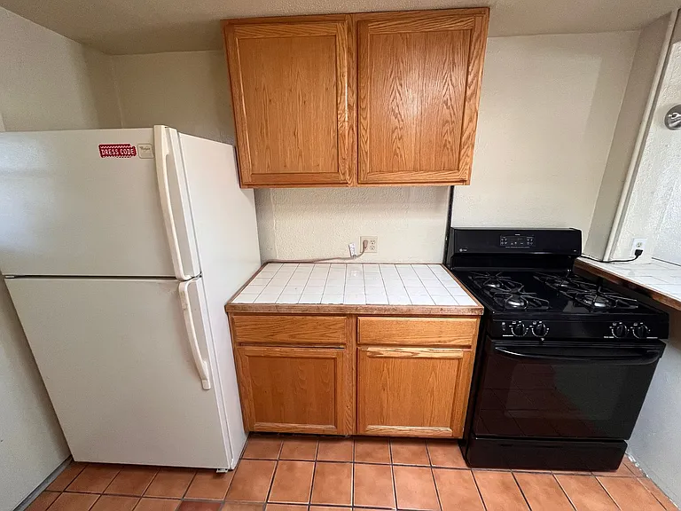 2301 N Northway Ave — Photo 5