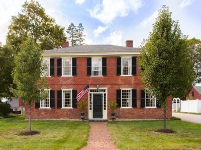 28 N Main St, West Brookfield, MA, 01585