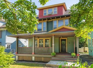 68 Osborne St, Glen Ridge, NJ 07028