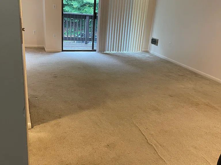 175 Mill Pond Rd #135 — Photo 2