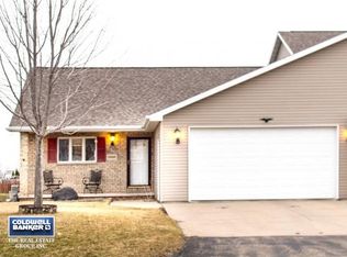 N9668 Hopfensperger Rd, APPLETON, WI 54915