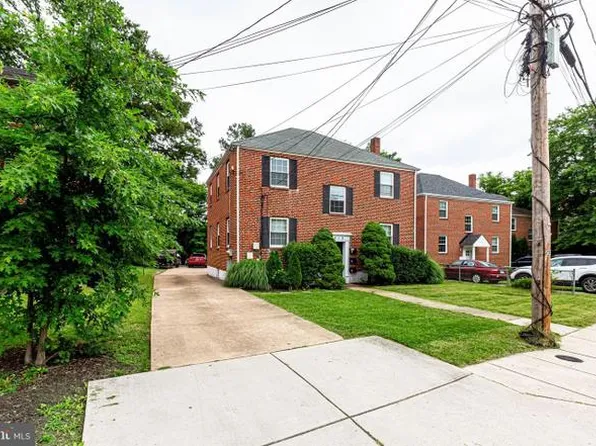 1519 N Stafford St APT B, Arlington, VA 22207