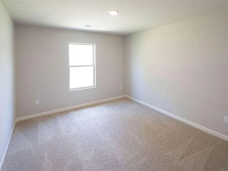 1494 Townsend Ct — Photo 13