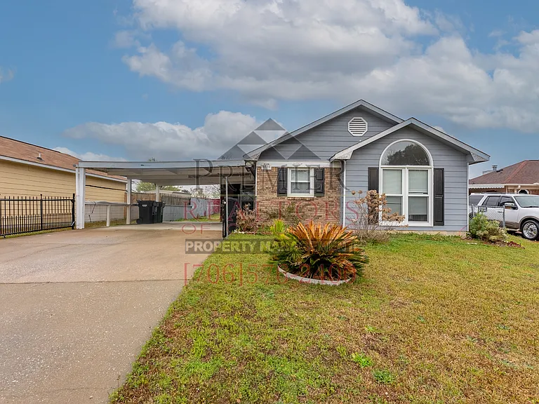 5771 Spanish Oak Dr — Photo 2