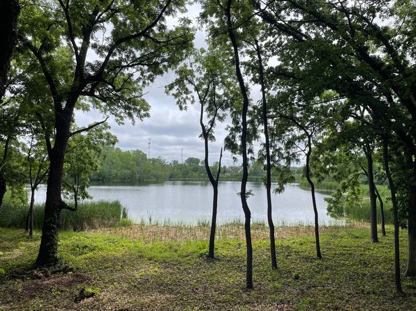 22145 W White Pine Rd, Kildeer, IL 60047