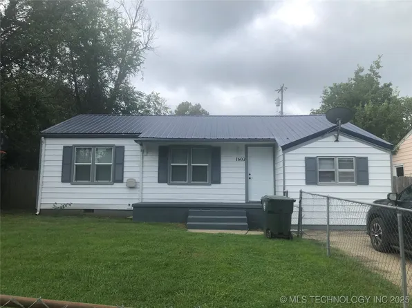 1603 Oxford Ln, Muskogee, OK 74403