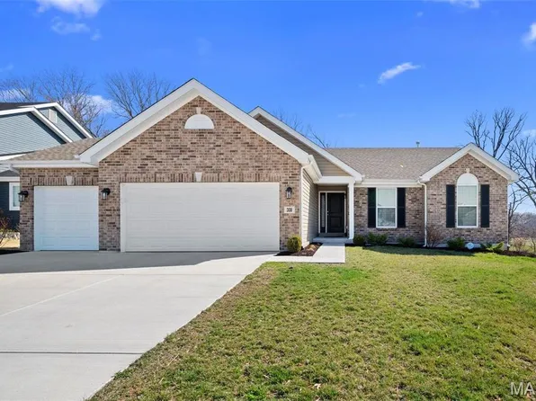308 Narrowleaf Ln, O'Fallon, MO 63366