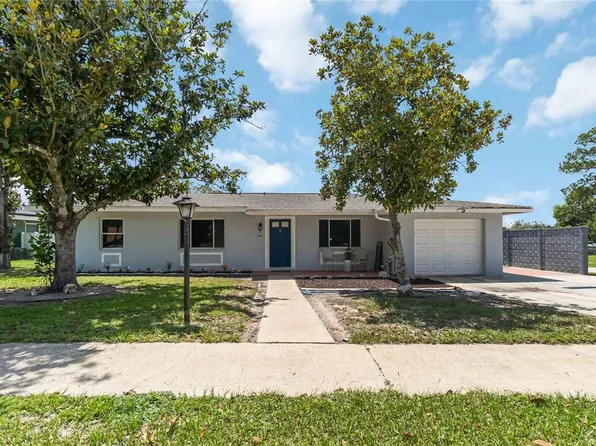 1624 Bloomfield Ave, Deltona, FL 32725