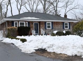 23 Gray Avenue, Medford, NY 11763