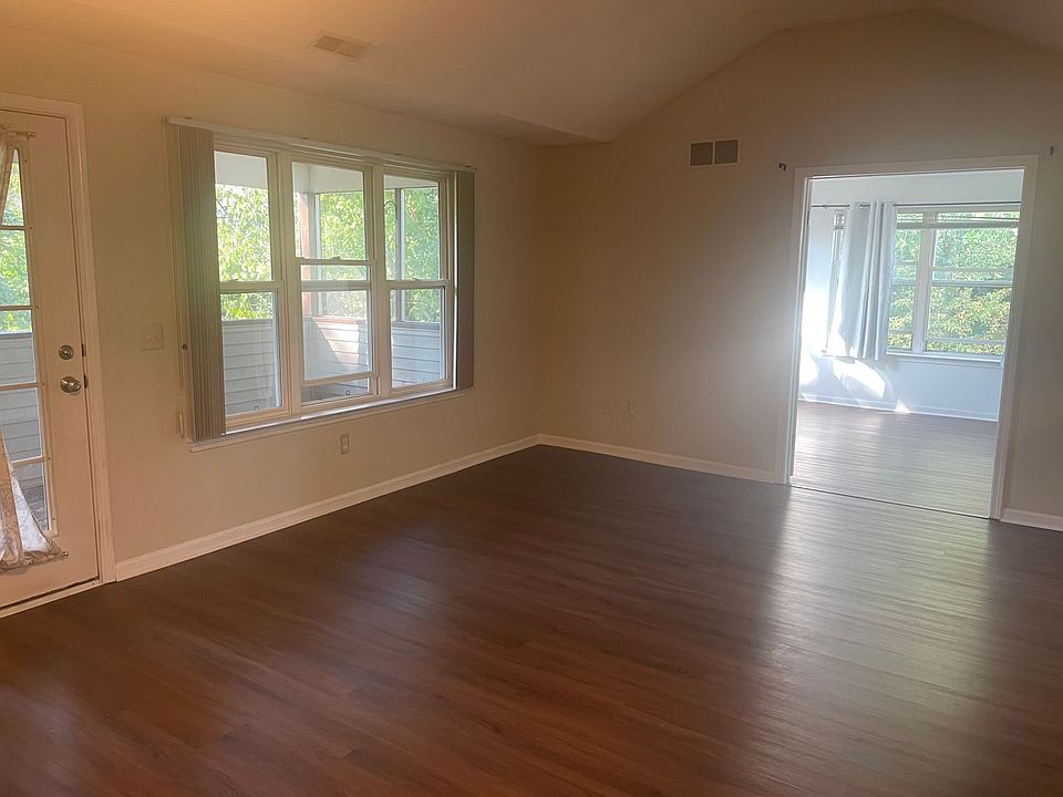 1st image of 1419 Heatherwood Ln
