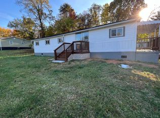 1320 English Tavern Rd, Lynchburg, VA 24501