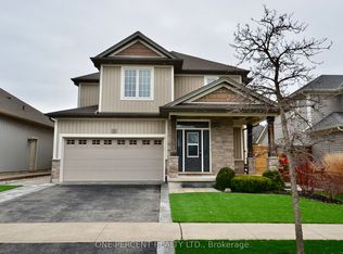 8 Moes Cres, Saint Catharines, ON L2M0B1