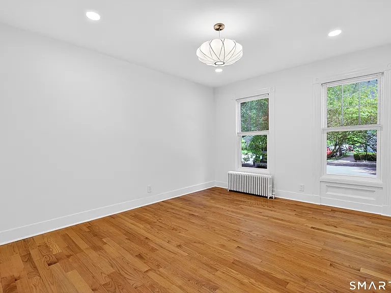 52 Edwards St #1 — Photo 6