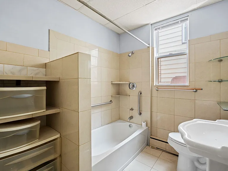 380 Ege Ave #1 — Photo 17