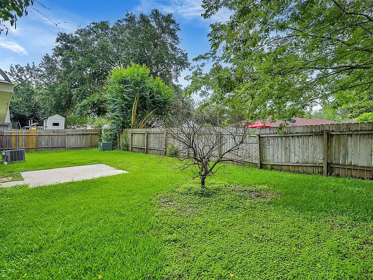 4311 Owens Creek Ln — Photo 19