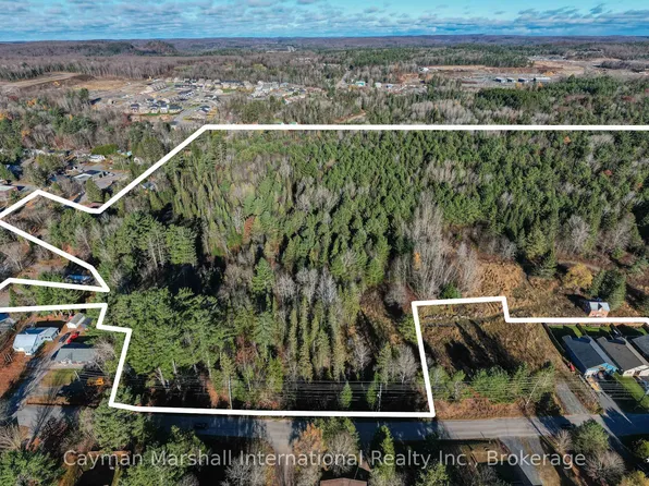 100 Chaffey Township Rd, Huntsville, ON P1H 1C8