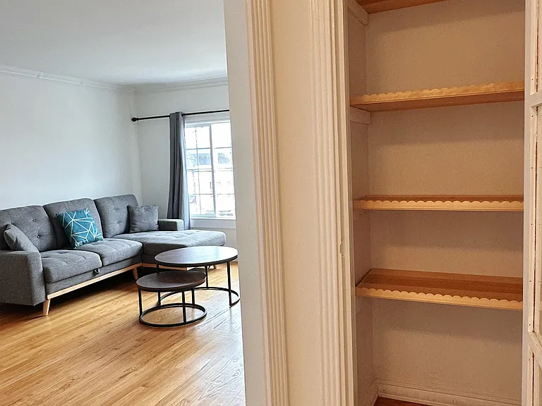 367 Willits St — Photo 13