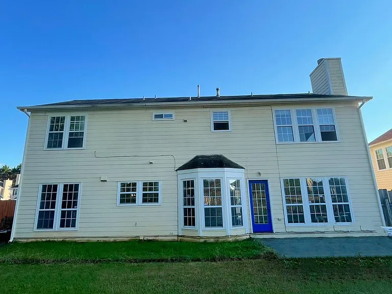 3979 Berwick Farm Dr — Photo 2