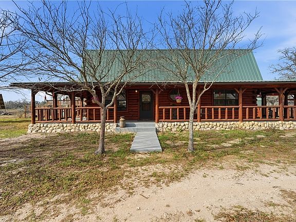 3rd image of 113 Spring Ranch Rd