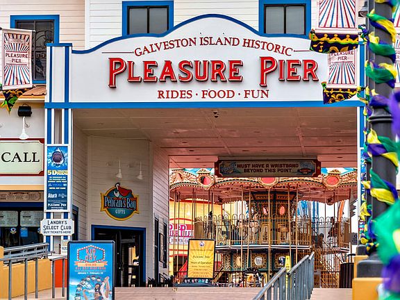 Near Galveston Pleasure Pier R