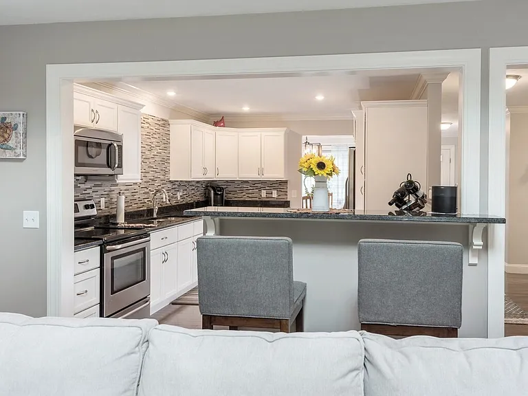 19 Stratford Village Dr #19 — Photo 14