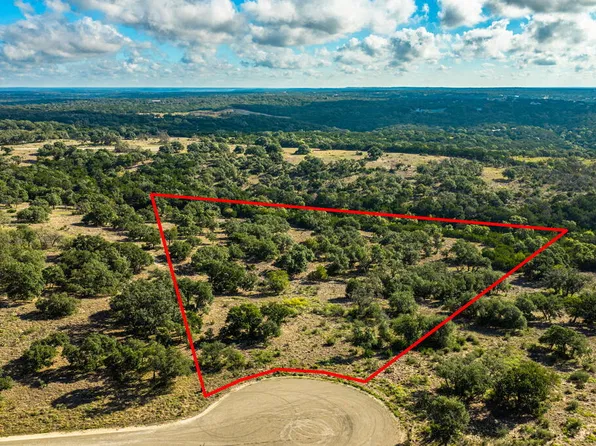 19 Mayers Ridge Dr, Kerrville, TX 78028