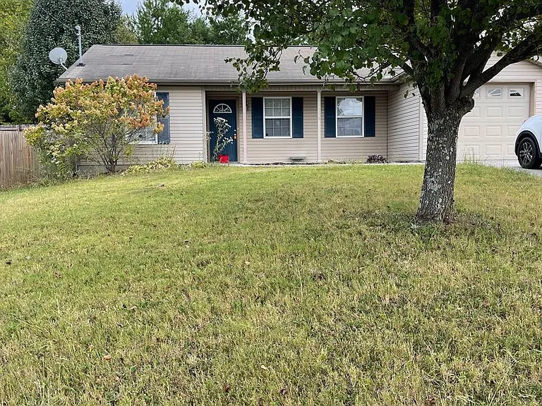 6306 Gary Moore Ln — Photo 1