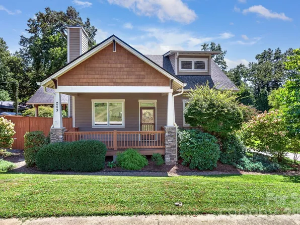 243 Cragmont Rd, Black Mountain, NC 28711