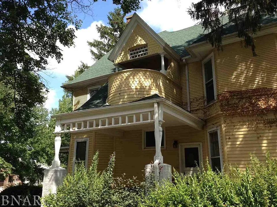 Building Photo 3