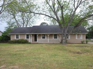 5647 School Rd, Macon, GA 31216