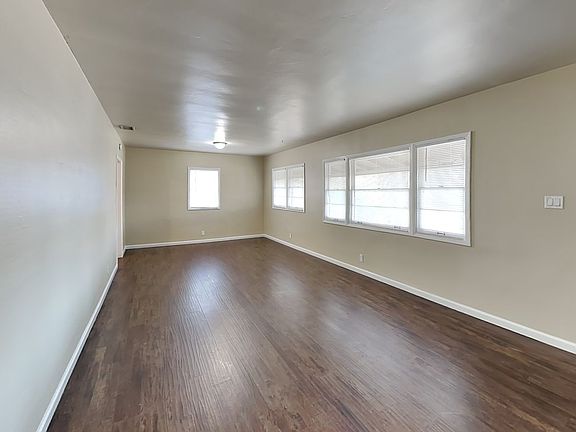 4th image of 6506 Agnes Ave