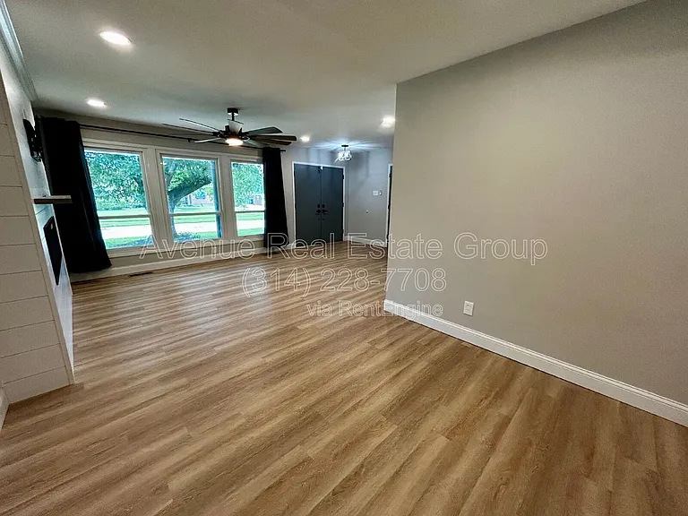 3265 Hermoso Dr — Photo 5