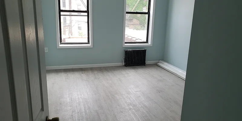 Rented by Naomi Property LLC | media 1