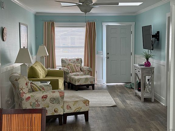 3rd image of 3102 Inland St.